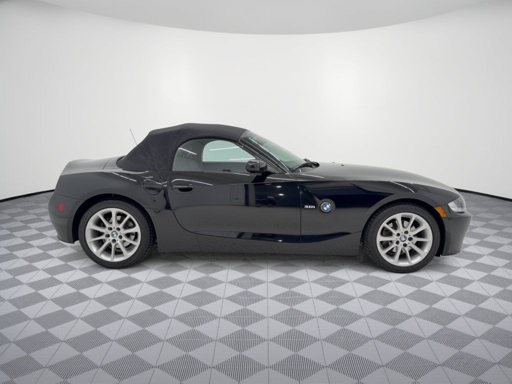 Used 2007 BMW Z4 3.0i RWD image 31
