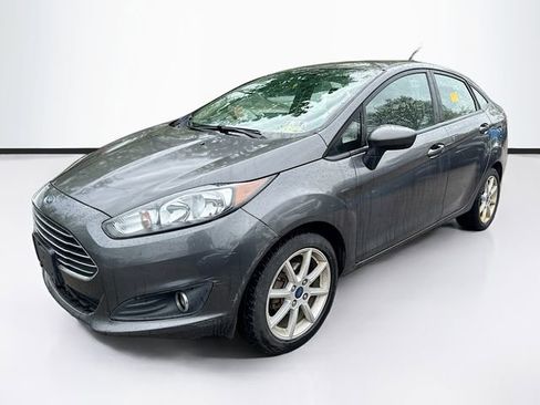 Used 2019 Ford Fiesta SE w/ Equipment Group 201A image 3