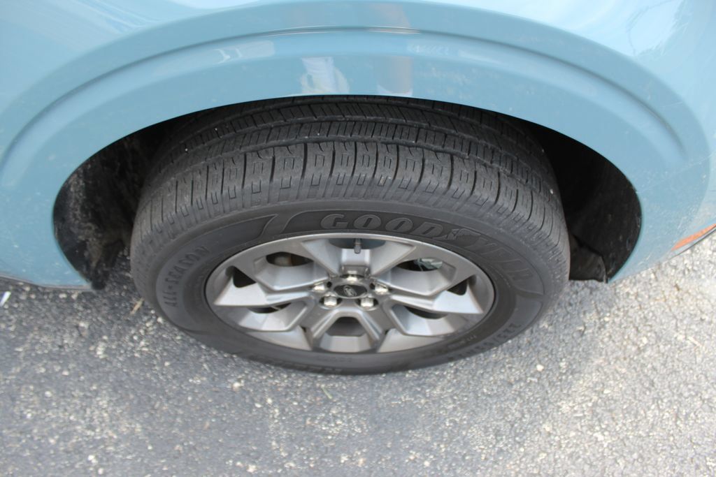 Used 2023 Ford Maverick XLT FWD image 10