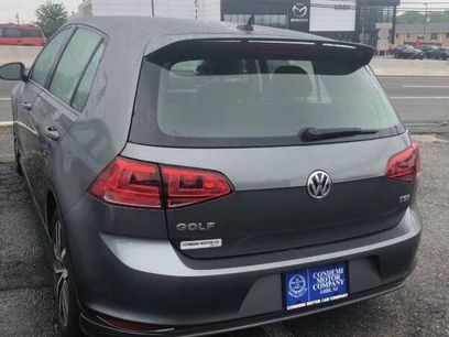 Used 2015 Volkswagen Golf SE