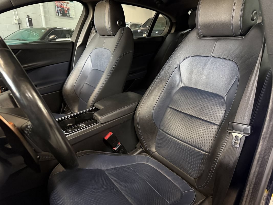 Used 2017 Jaguar XE R-Sport RWD image 14