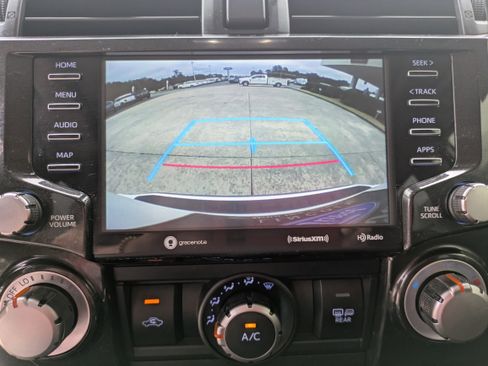 Used 2021 Toyota 4Runner TRD Off-Road Premium w/ Moonroof Package image 28