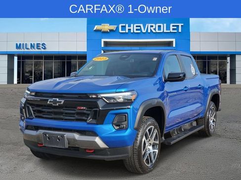 Certified 2023 Chevrolet Colorado Z71 w/ Z71 Convenience Package 2 AWD/4WD image 2