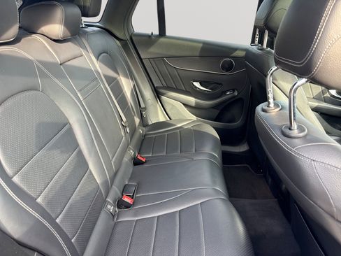 Used 2021 Mercedes-Benz GLC 300 w/ AMG Line image 27