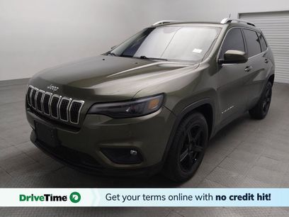 Used 2019 Jeep Cherokee Latitude w/ Popular Appearance Group