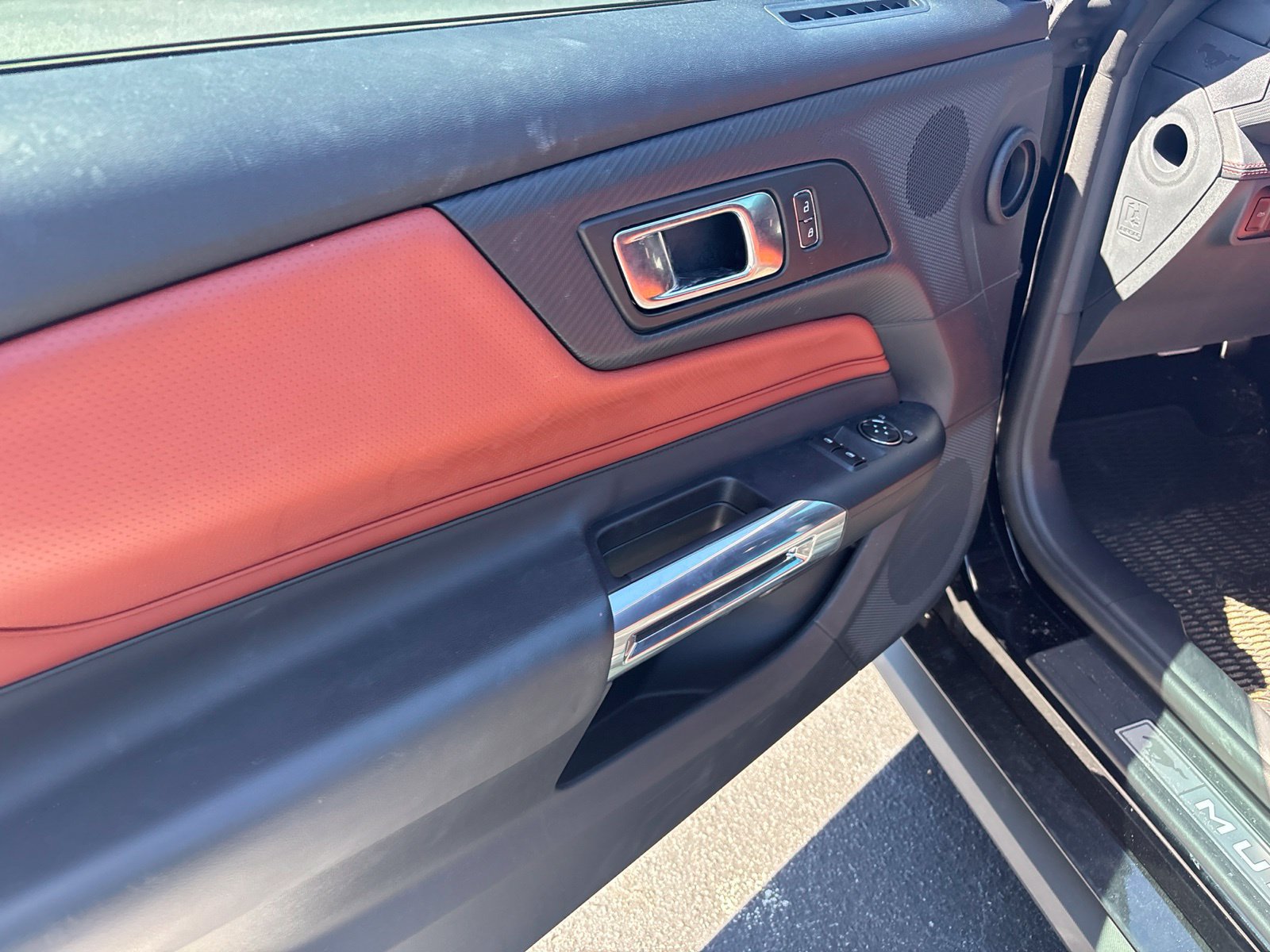 Used 2024 Ford Mustang GT Premium RWD image 10