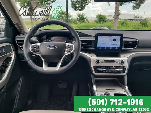 Used 2023 Ford Explorer XLT w/ Equipment Group 202A AWD/4WD image 25