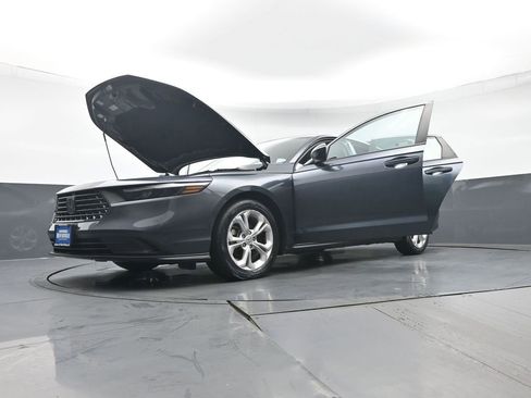 Certified 2023 Honda Accord LX image 47