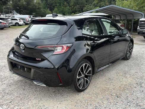 Used 2022 Toyota Corolla XSE FWD image 9