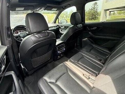 Used 2017 Audi Q7 2.0T Premium Plus w/ Premium Plus Package AWD/4WD image 8