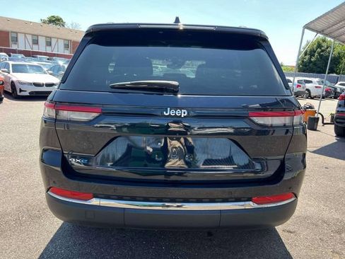 Used 2024 Jeep Grand Cherokee Limited 4xe AWD/4WD image 8