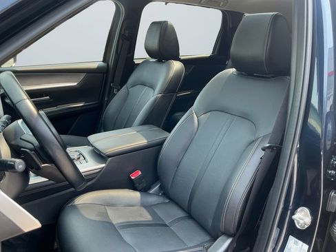 Used 2024 MAZDA CX-90 Plug-In Hybrid w/ Premium Pkg AWD/4WD image 10
