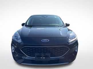 Used 2022 Ford Escape SEL video 2