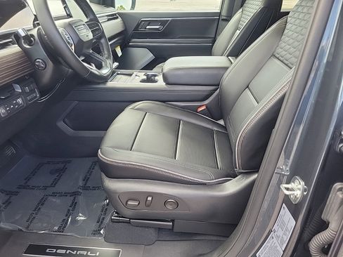 New 2025 GMC Sierra EV Denali image 11