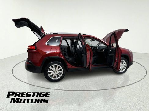 Used 2015 Jeep Cherokee Limited AWD/4WD image 14
