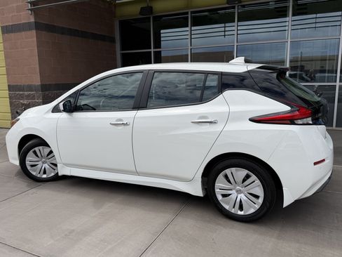 Used 2025 Nissan Leaf S FWD image 5