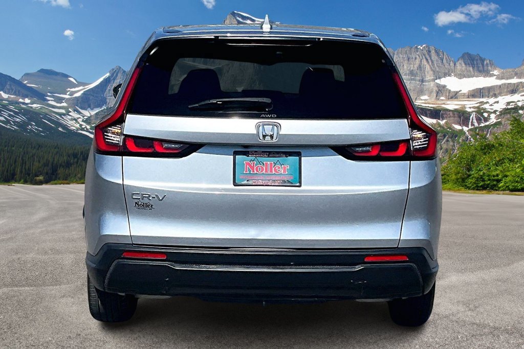 Used 2023 Honda CR-V EX image 4