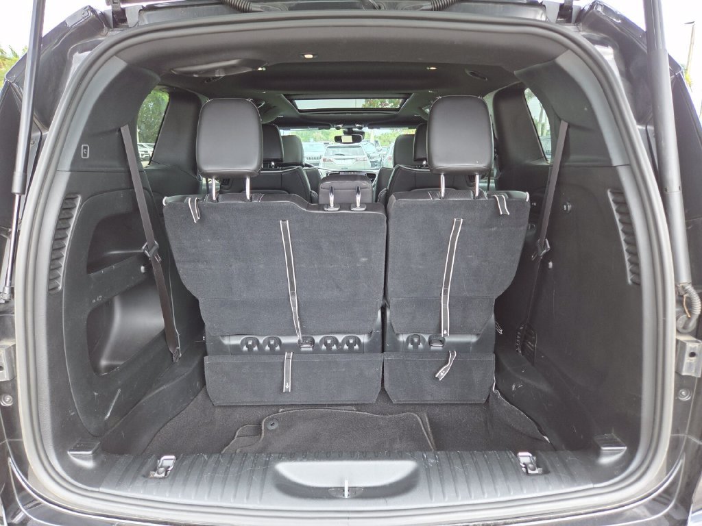 Used 2023 Chrysler Pacifica Limited w/ S Appearance Package AWD/4WD image 21