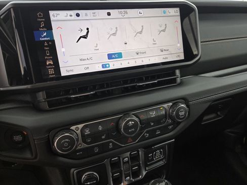 New 2026 Jeep Wrangler Sahara image 9