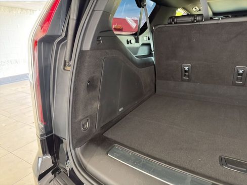 Used 2023 Cadillac Escalade ESV Premium Luxury w/ LPO, Radiant Package image 18