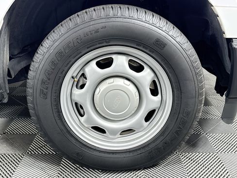 Used 2022 Ford F150 XL w/ Equipment Group 101A High RWD image 29
