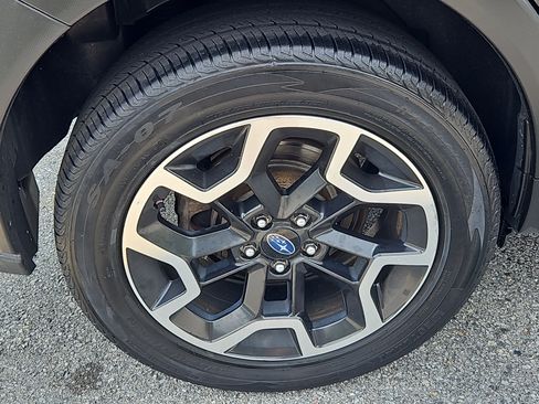 Used 2016 Subaru Crosstrek 2.0i Premium AWD/4WD image 23