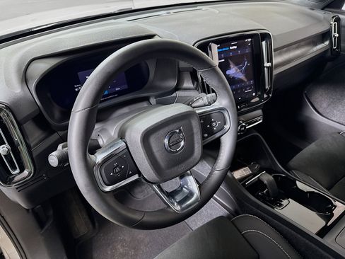 Used 2023 Volvo C40 P8 Recharge Plus w/ Climate Package image 22