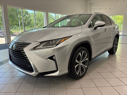 Used 2018 Lexus RX 350 FWD w/ Premium Package image 3