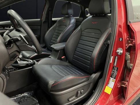 Used 2023 Kia Forte GT w/ GT2 Package image 4