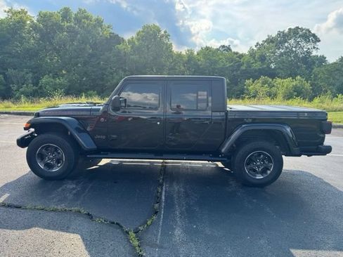 Used 2021 Jeep Gladiator Rubicon AWD/4WD image 6