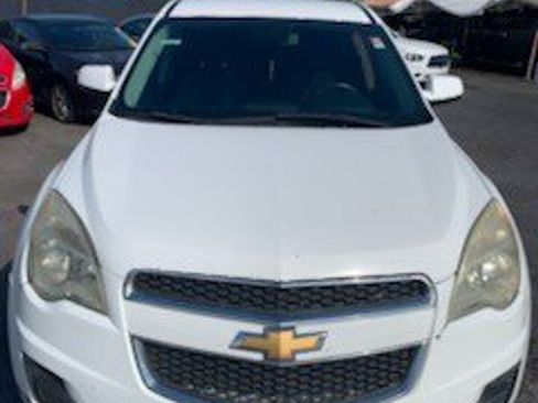 Used 2015 Chevrolet Equinox LT w/ Driver Convenience Package image 4