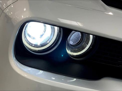 Used 2020 Dodge Challenger SRT Hellcat Redeye image 22