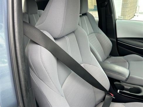 Used 2022 Toyota Corolla SE image 19