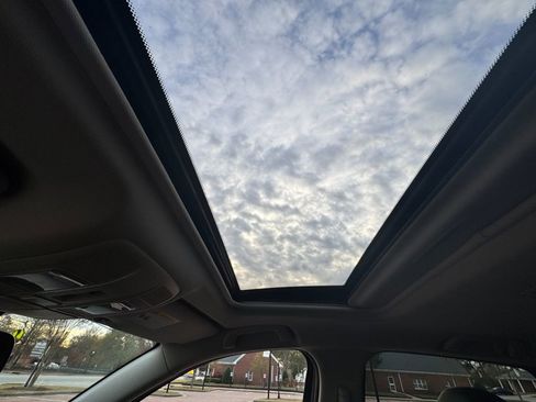 Used 2017 MAZDA CX-5 Grand Touring w/ Premium Package image 26