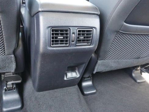 Used 2020 Toyota 4Runner SR5 Premium w/ Moonroof Package RWD image 32