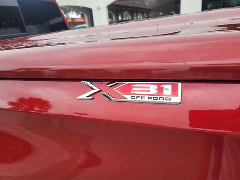 Used 2019 GMC Sierra 1500 SLT w/ SLT Premium Plus Package image 12