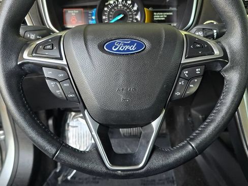 Used 2020 Ford Fusion SEL FWD image 13