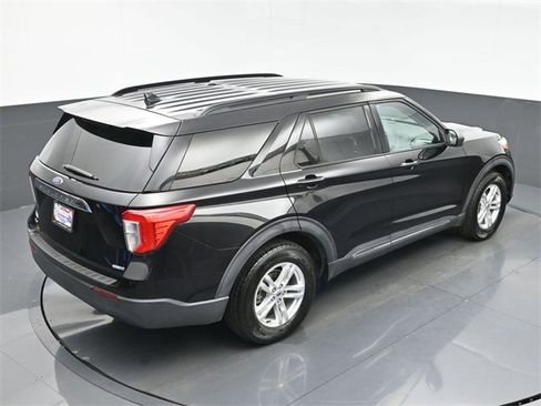 Used 2020 Ford Explorer XLT w/ Comfort Package image 33