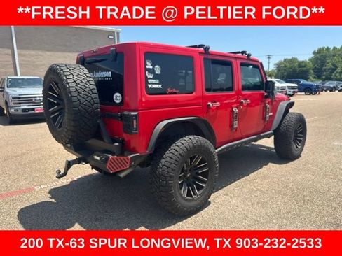 Used 2015 Jeep Wrangler Unlimited Sahara AWD/4WD image 20
