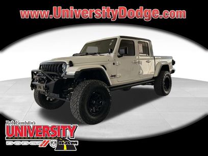 Used 2024 Jeep Gladiator Willys