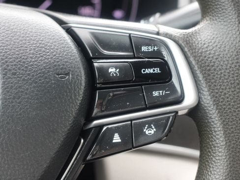 Used 2022 Honda Accord LX image 17