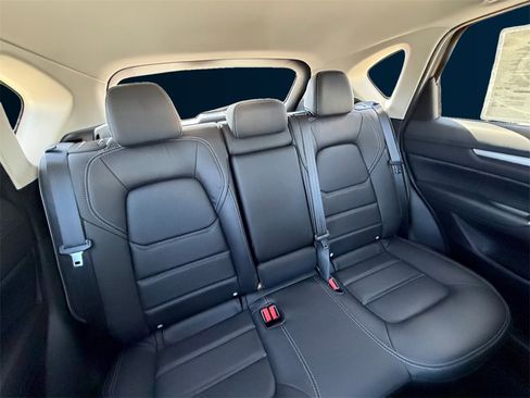 New 2025 MAZDA CX-5 AWD 2.5 S w/ Preferred Package image 18