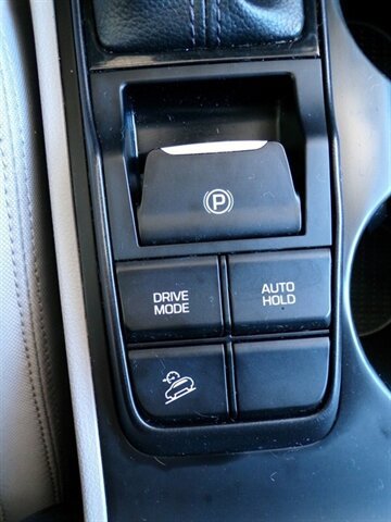 Used 2019 Hyundai Tucson Value w/ Cargo Package AWD/4WD image 40