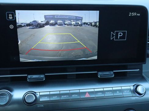 New 2026 Hyundai Kona SE image 13