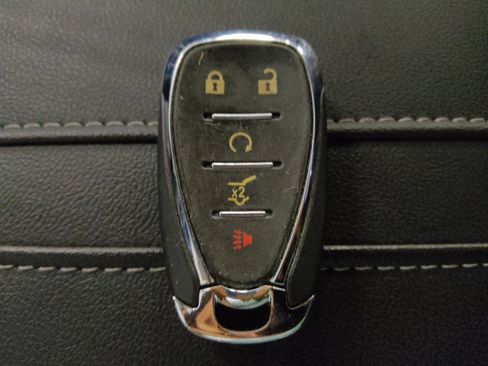 Used 2024 Chevrolet Blazer LT w/ Convenience Package FWD image 32