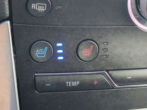 Used 2018 Ford Edge Titanium w/ Equipment Group 301A image 23