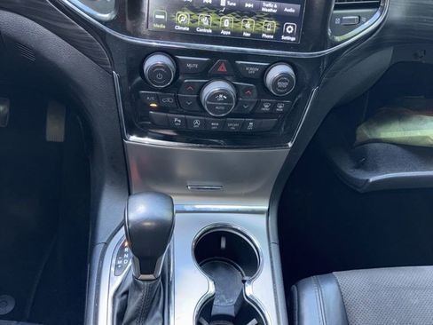 Used 2021 Jeep Grand Cherokee Laredo X AWD/4WD image 19