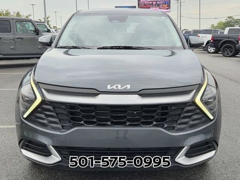 Used 2025 Kia Sportage LX FWD image 6