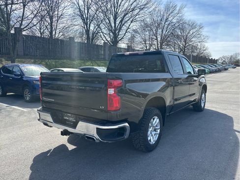 Used 2022 Chevrolet Silverado 1500 LT image 4