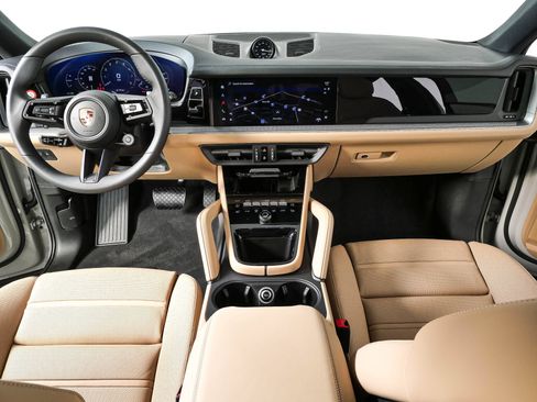New 2026 Porsche Cayenne Coupe AWD/4WD image 20